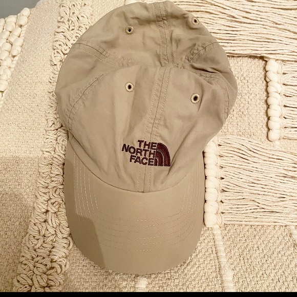 The North Face Accessories - The North Face Hat Ball Cap Tan Sun Protection